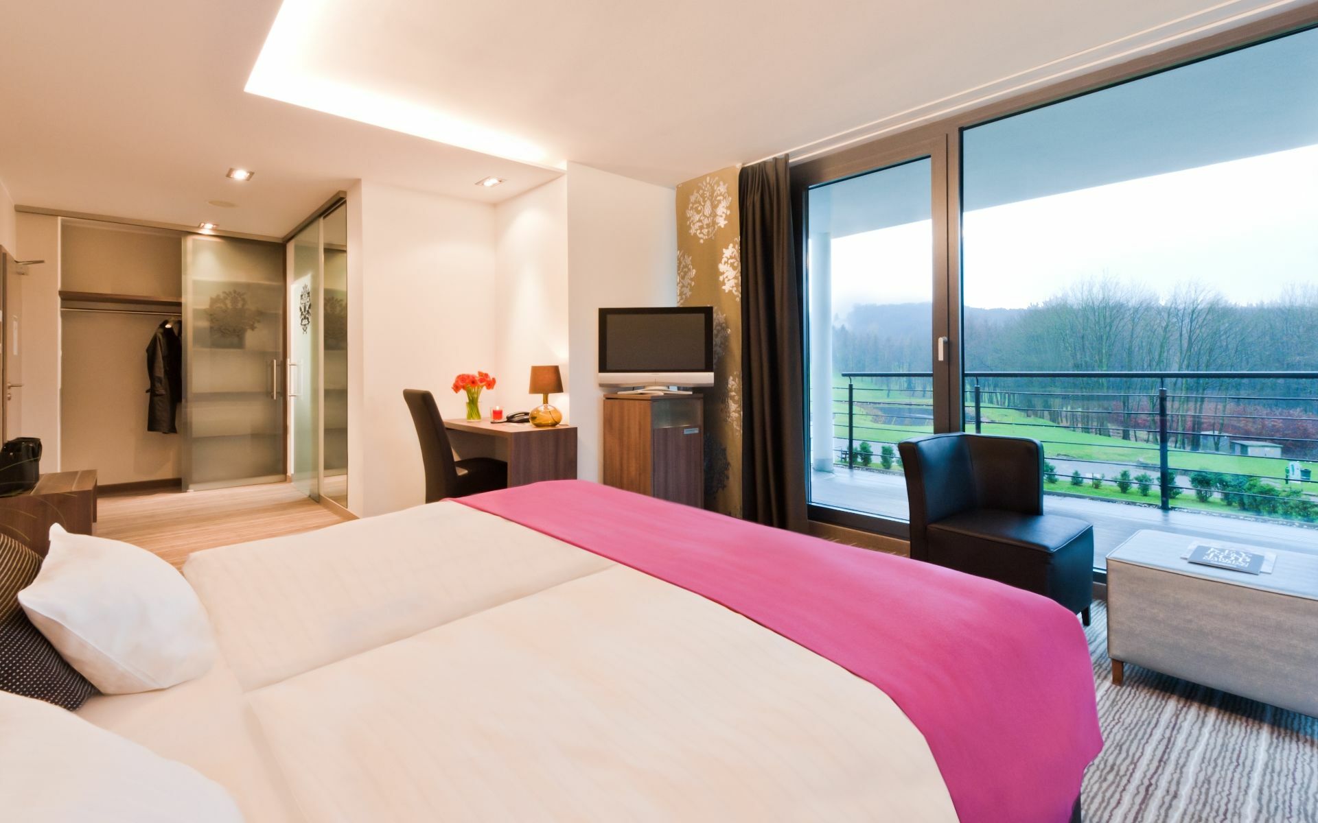Vesper Hotel 4*